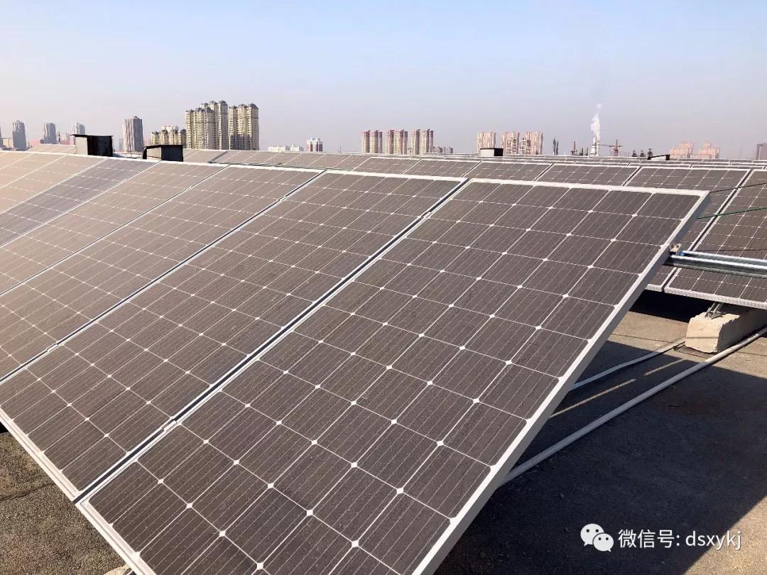 皇冠足彩网官网首页科技光伏发电项目通过竣工验收(图2)
